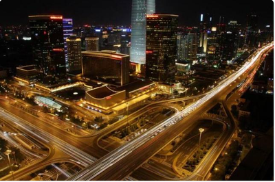 北京一座載入歷史里程碑的建筑,四棟高樓林立,堪稱是北京地標(biāo)