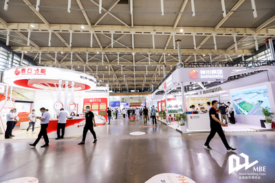 在亞洲金屬建筑設(shè)計(jì)與產(chǎn)業(yè)博覽會(huì) 現(xiàn)場感受智慧綠色新趨勢